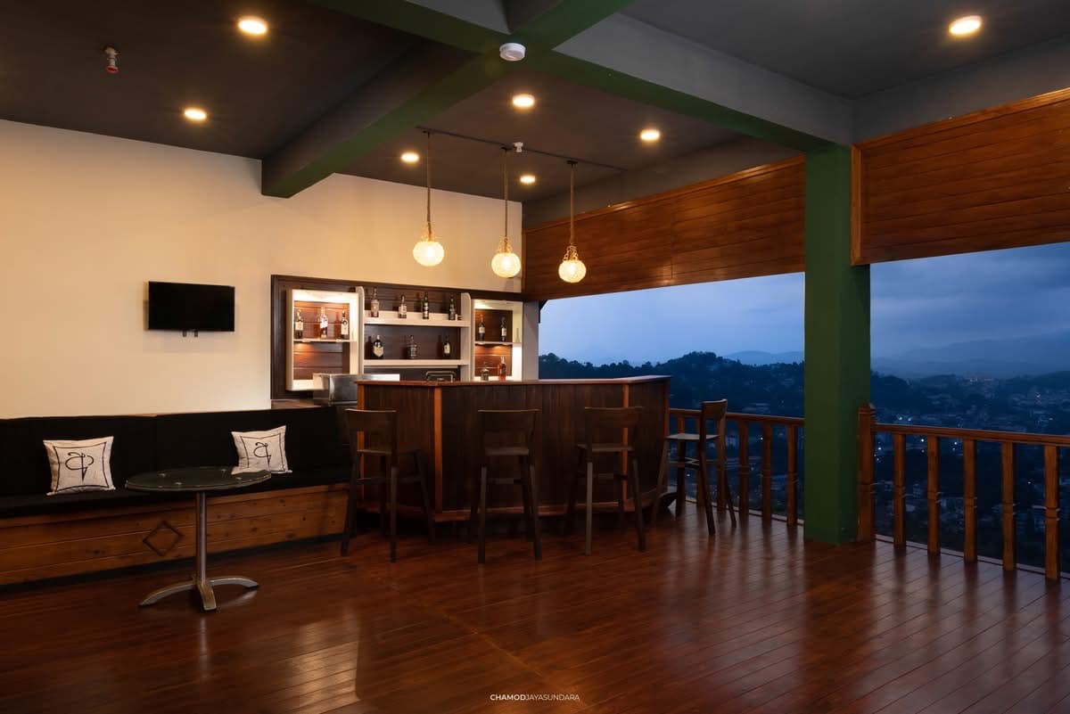 Hill Paradise Hanthana